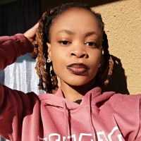 EssenceLovers Adlı Modelin Avatarı