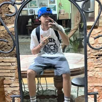 jfkaokxdkamms model avatar