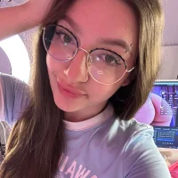 GiaCale's Avatar Pic