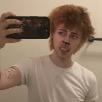 l0ve_bug's Avatar Pic