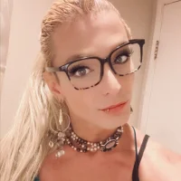 GypsiiCornel's Avatar Pic
