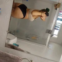 littlelily's Profile Pic