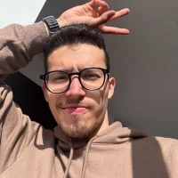 Zdjęcie profilowe modela J-Moo