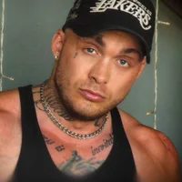 simpledifficult's Profile Pic
