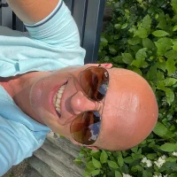 Nomi1612 的个人资料图片