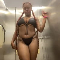 Dashika27 Adlı Modelin Avatarı