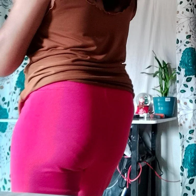 urwife_tobe profile photo