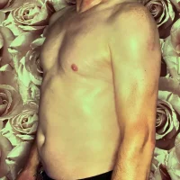roundpound50's Profile Pic