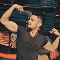 Slika avatara modela Iznywi