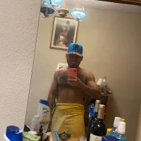 calientexx18's Profile Pic