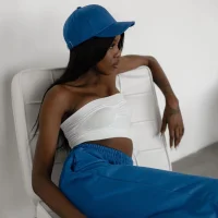 Alice-j's Profile Pic