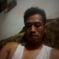 Modelo webcam ziadbara06