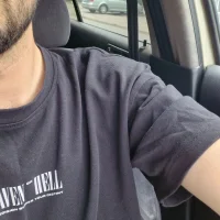 CrazyInTwo 的個人資料圖片