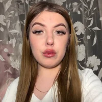 LeahSablea's Avatar Pic