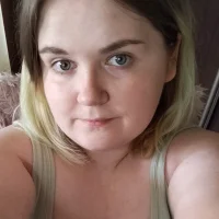 _SweetPeach's Profile Pic