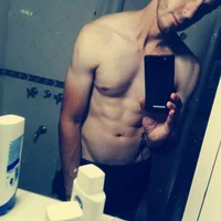 alexxxnic1001's Profile Pic