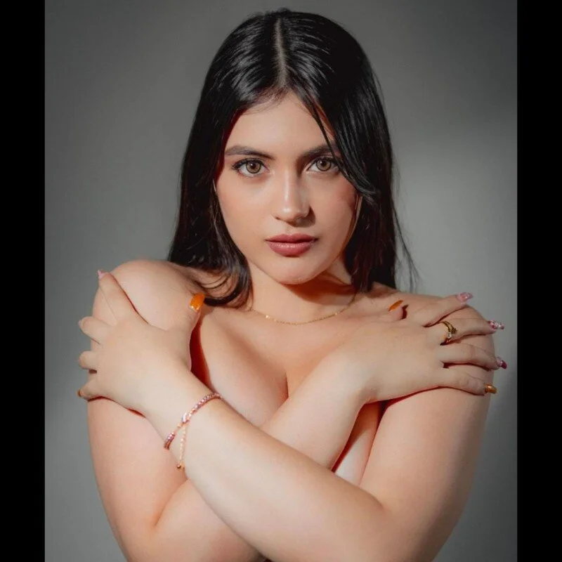 mialeia01 Stripchat profile image