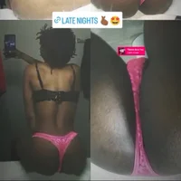Foto desnuda XXX de Fine_Darkskin_Icelynn