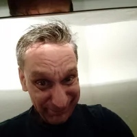 lovemachineeee's Avatar Pic