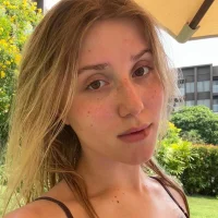 Slika avatara modela ArianaMur