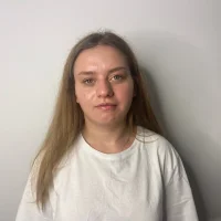 NinaBurnst's Profile Pic