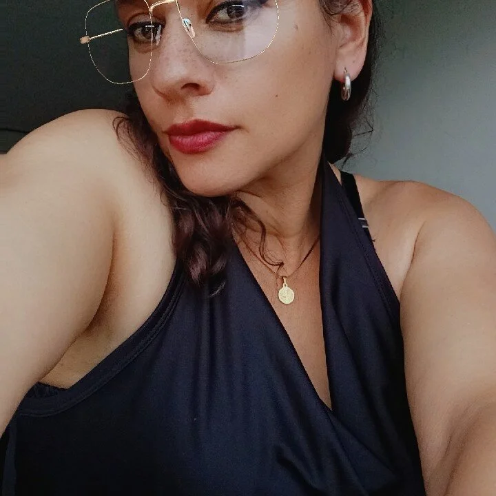 sofi_saliva2511 live cam profile