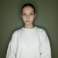 LoraHarkey's Profile Pic
