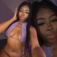 Emaaa-curvyy: εικόνα άβαταρ