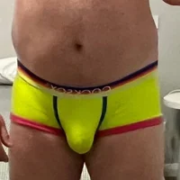 uncutozzys profilbillede