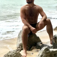 jadsht12's Profile Pic