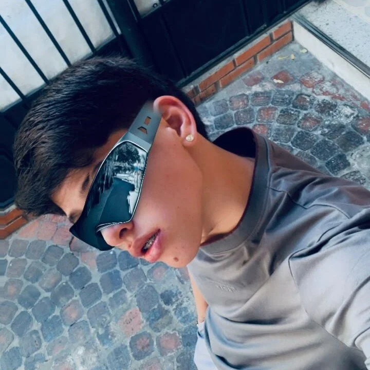MenOnlyHot profile photo