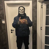 Image d’avatar de Hollstebro