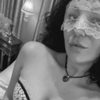 _pig_eyes_ Φωτ, Προφίλ