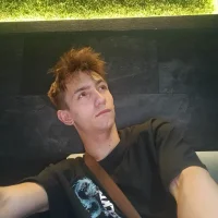 tobi_yours' Avatar Pic