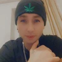 Kiki5544z এর প্রোফাইল ছবি