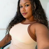 Alianna_Gold's Avatar Pic