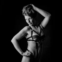 HOTkarenhot's Avatar Pic