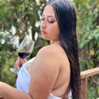 Kate_fortune_a's Profile Pic