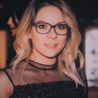 Shanis's Profile Pic