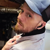 Swiftieboi1323 頭像圖片