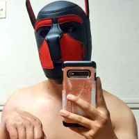 Rubrum_Fang Poză avatar