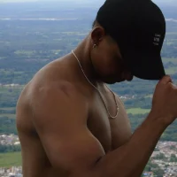 Sahc1398's Profile Pic