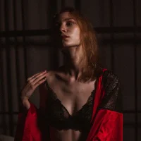 Bella_Rayn's Profile Pic