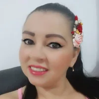 Sharone_Miller's Profile Pic
