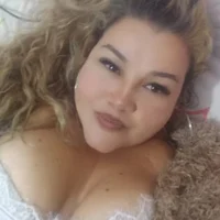 IsisRoss's Profile Pic