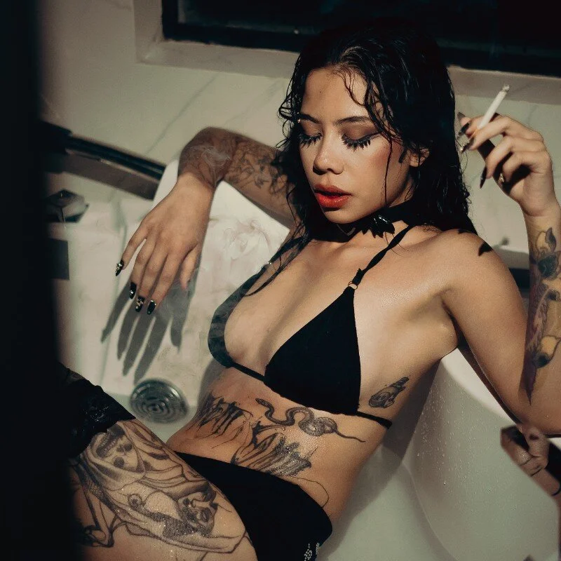 AlyRoses profile photo