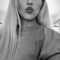 simiraaa_06's Profile Pic