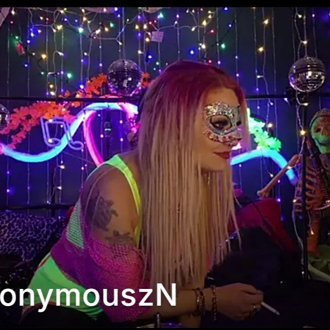 anonymouszN live cam profile