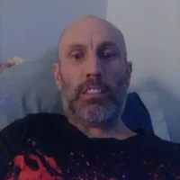 LayingRealism: εικόνα άβαταρ