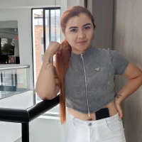 AriaRose4's Profile Pic